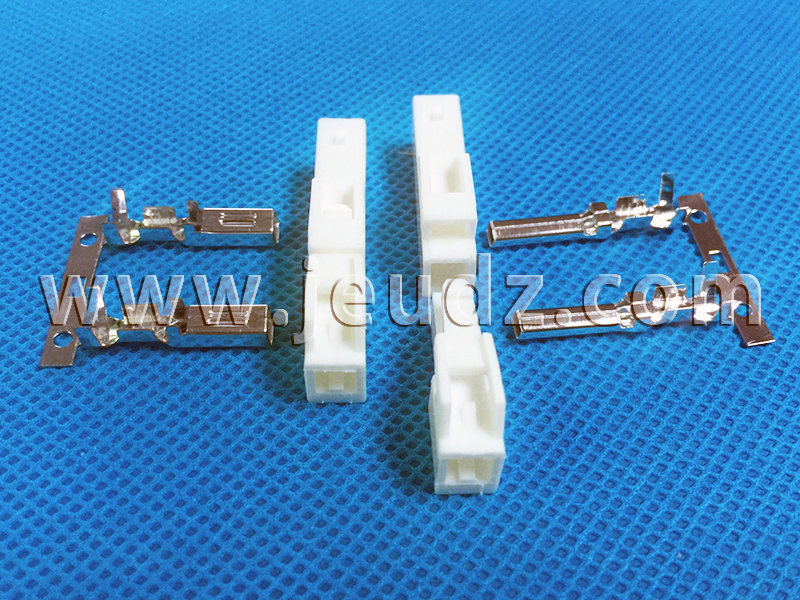 450HF02-1P YL4.5線(xiàn)對(duì)線(xiàn)連接器